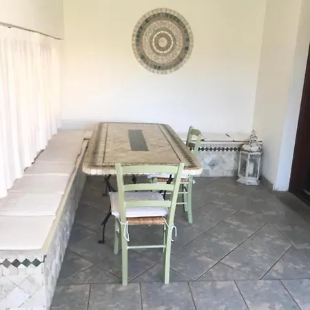 Casa Fiore Daire *